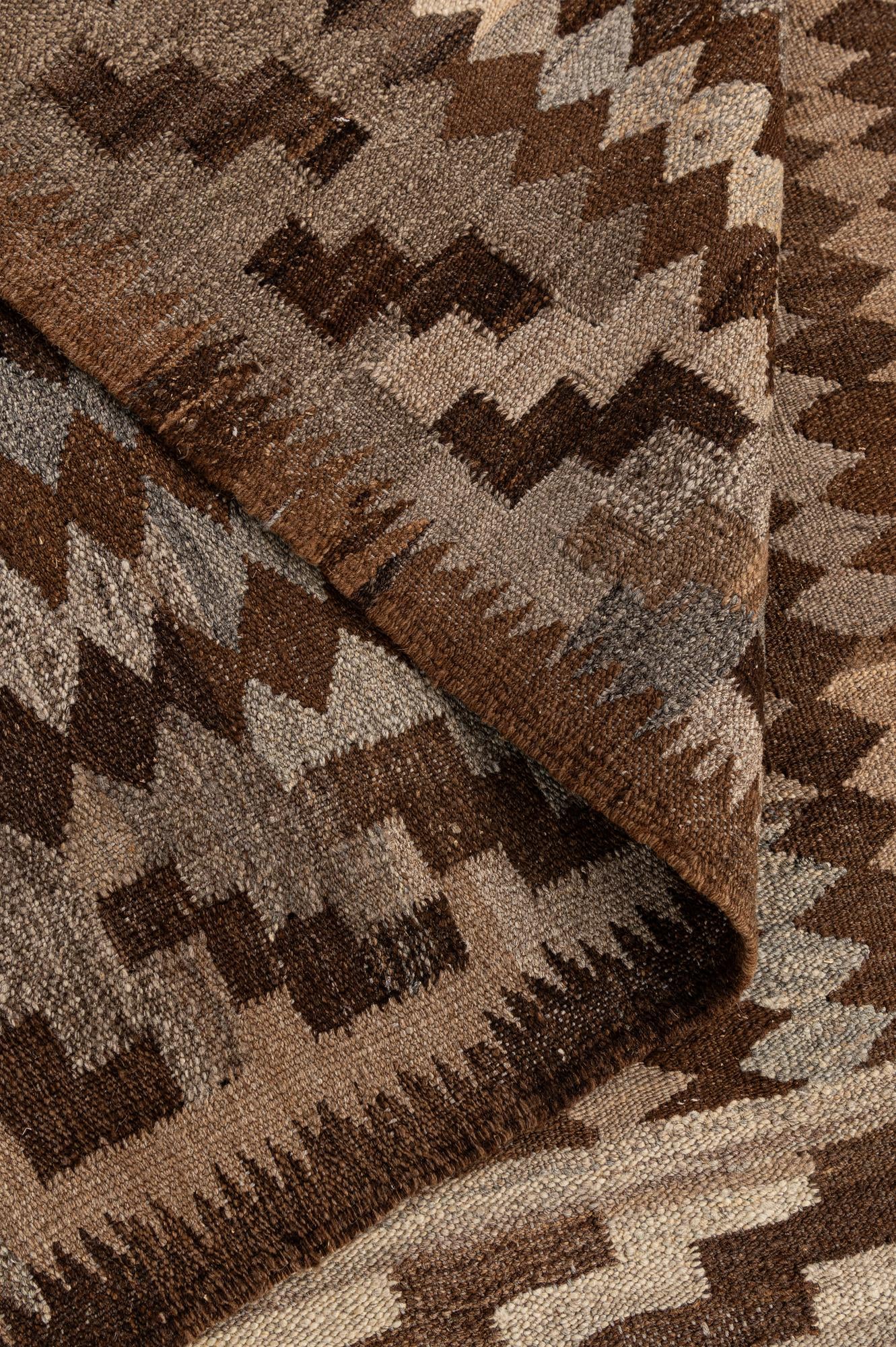 5' 4 x 5' 11 Hand Woven Kilim Maymana Wool Rug