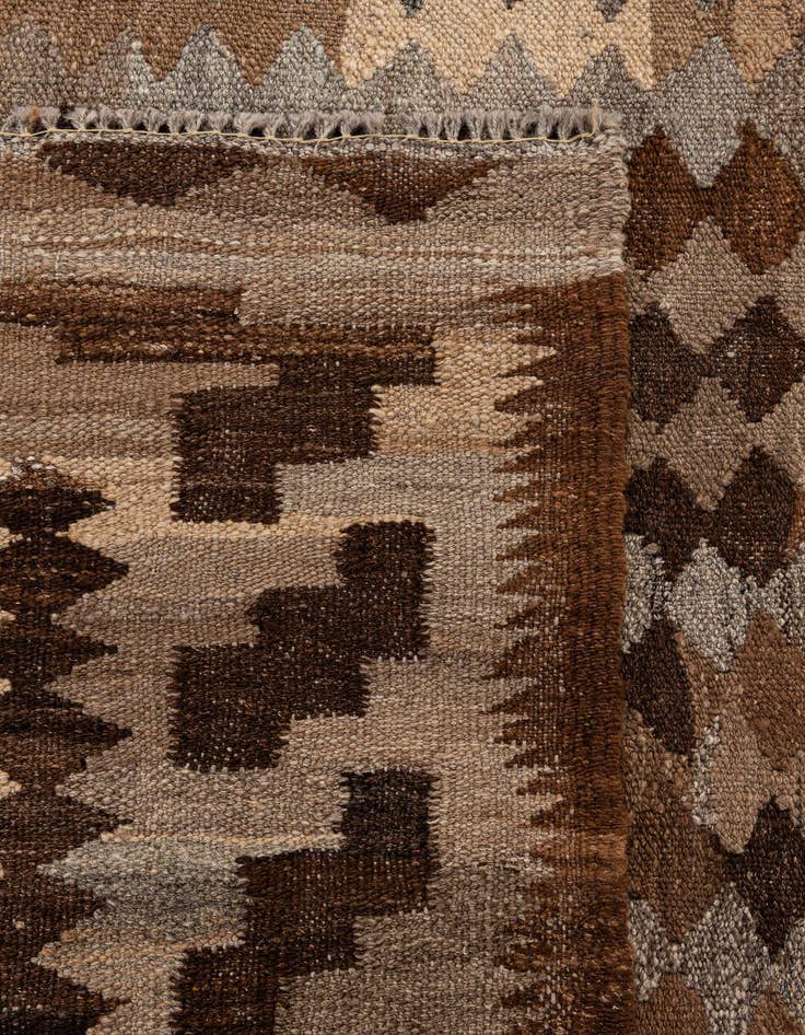 Detail image of 5' 4 x 5' 11  Hand Woven Kilim Maymana Wool Rug