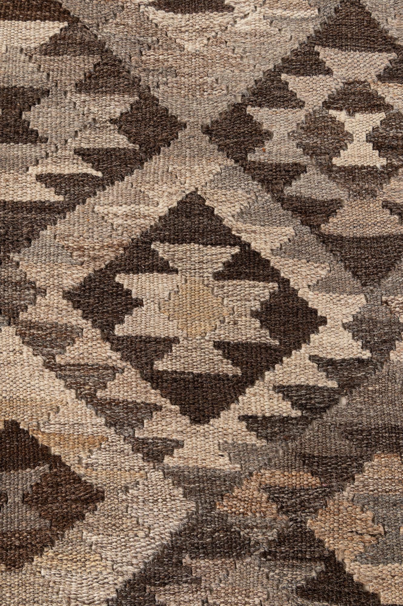 6' 8 x 9' Hand Woven Kilim Maymana Wool Rug