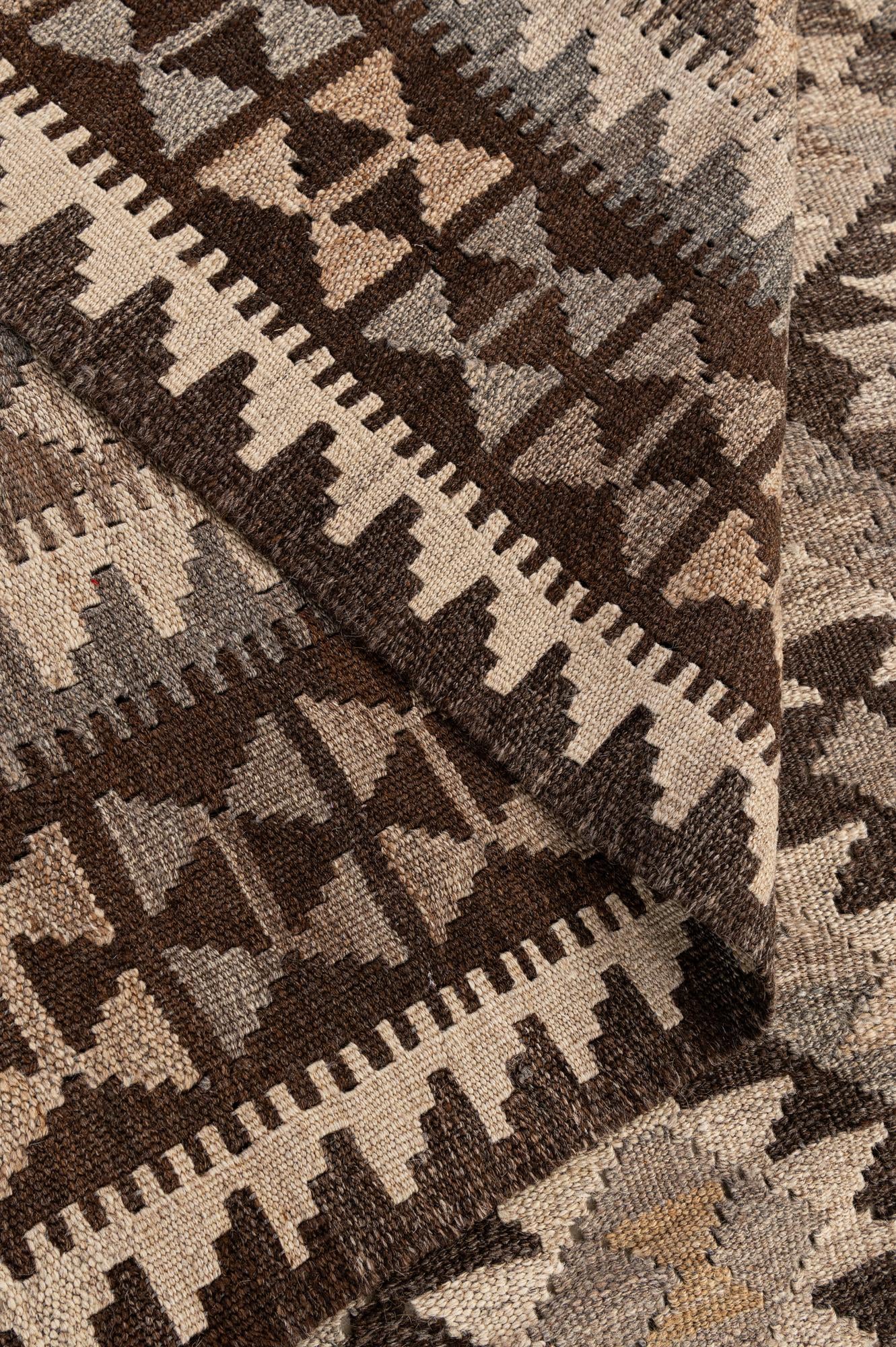 6' 8 x 9' Hand Woven Kilim Maymana Wool Rug