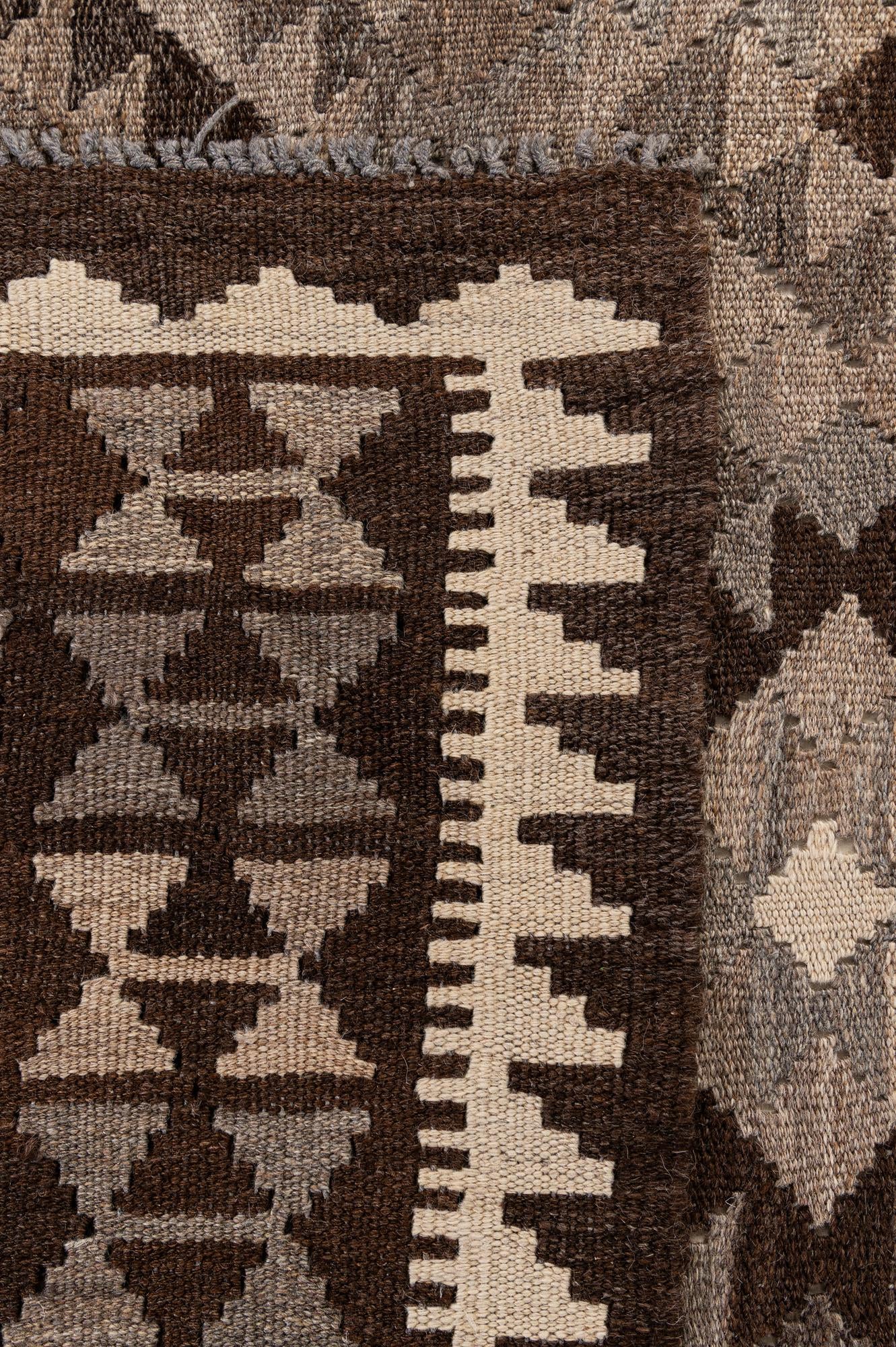 6' 8 x 9' Hand Woven Kilim Maymana Wool Rug