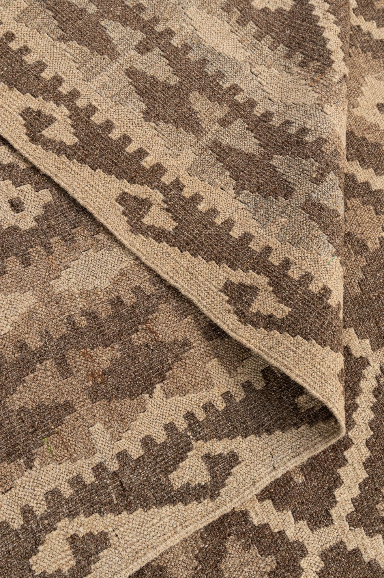 6' 11 x 9' 8 Hand Woven Kilim Maymana Wool Rug