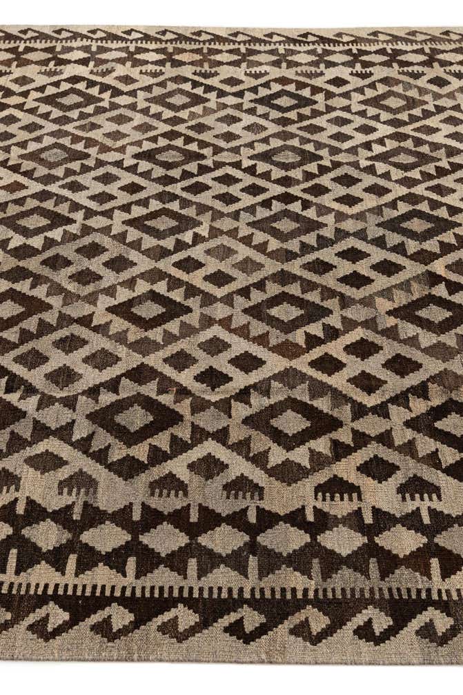 6' 10 x 9' 7 Hand Woven Kilim Maymana Wool Rug