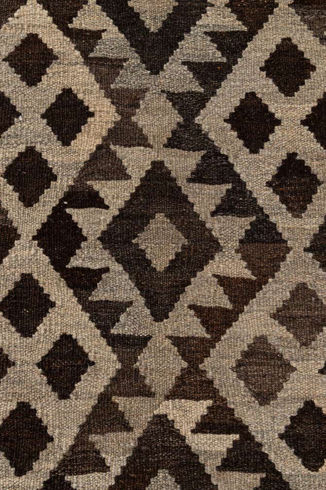 6' 10 x 9' 7 Hand Woven Kilim Maymana Wool Rug