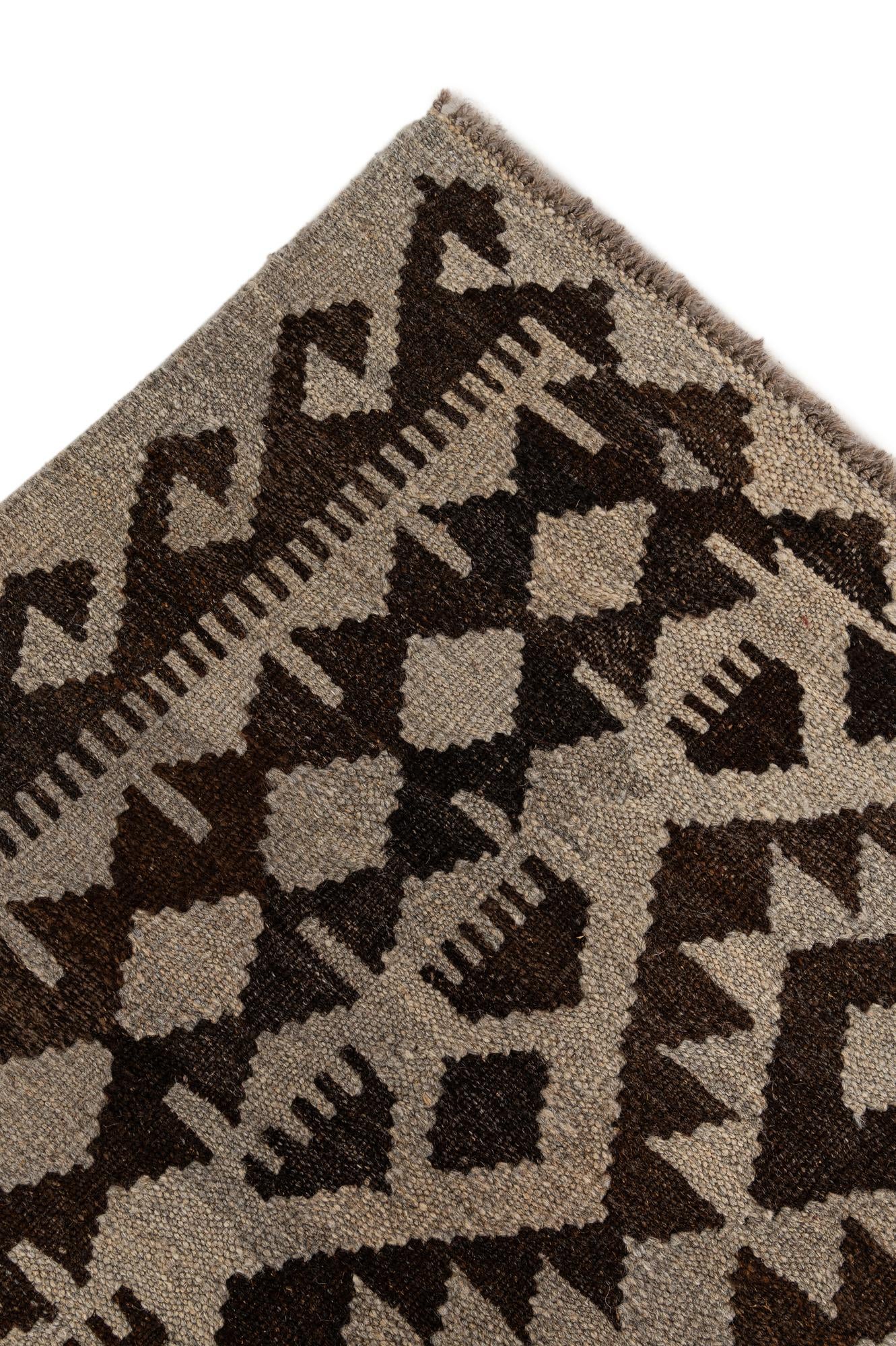 6' 10 x 9' 7 Hand Woven Kilim Maymana Wool Rug