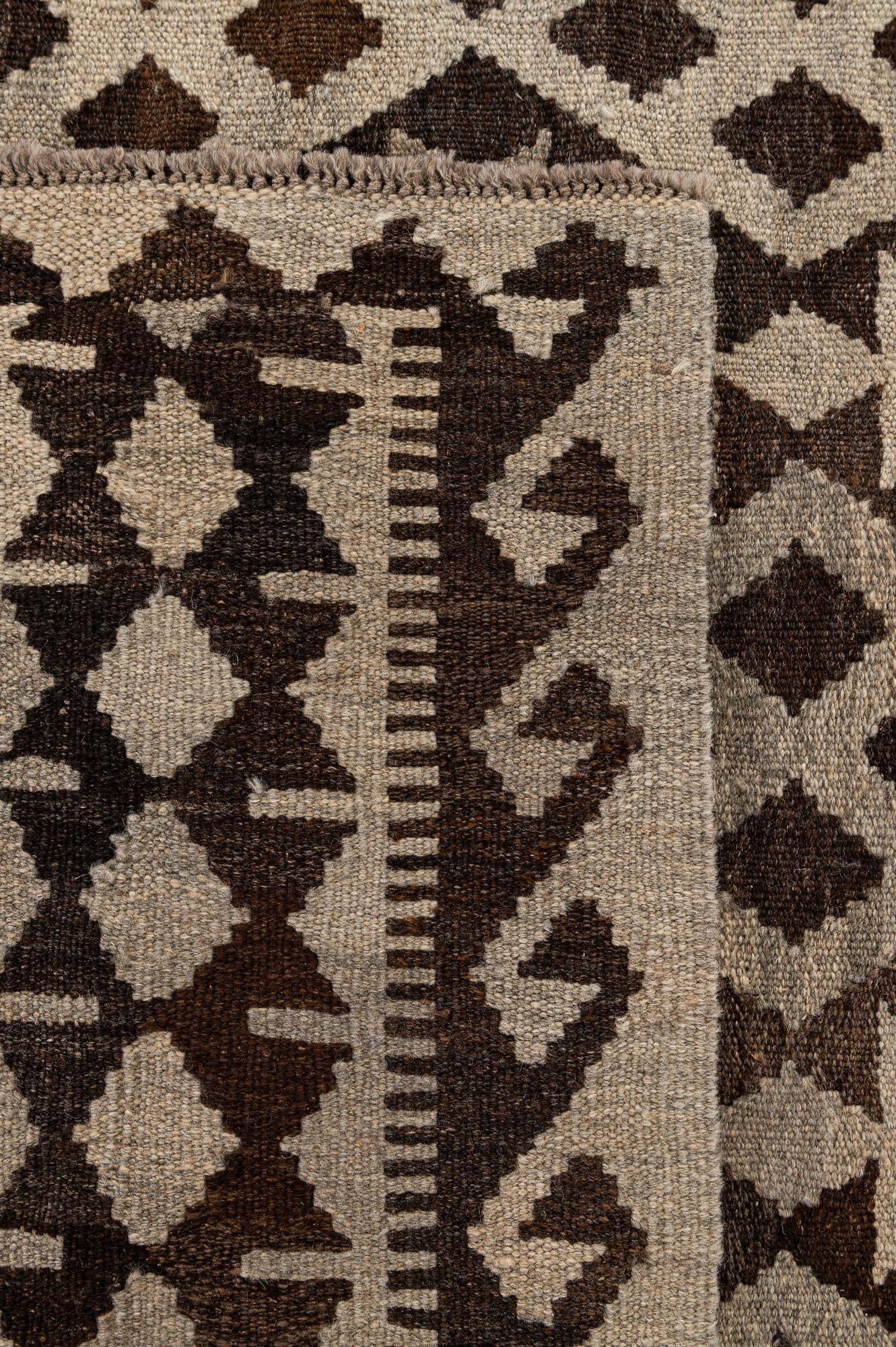 6' 10 x 9' 7 Hand Woven Kilim Maymana Wool Rug