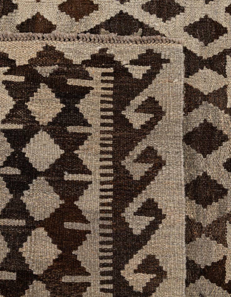 Detail image of 6' 10 x 9' 7  Hand Woven Kilim Maymana Wool Rug