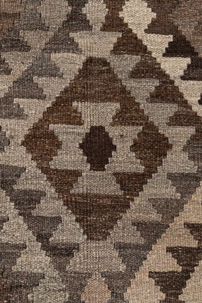 6' 10 x 9' 5 Hand Woven Kilim Maymana Wool Rug