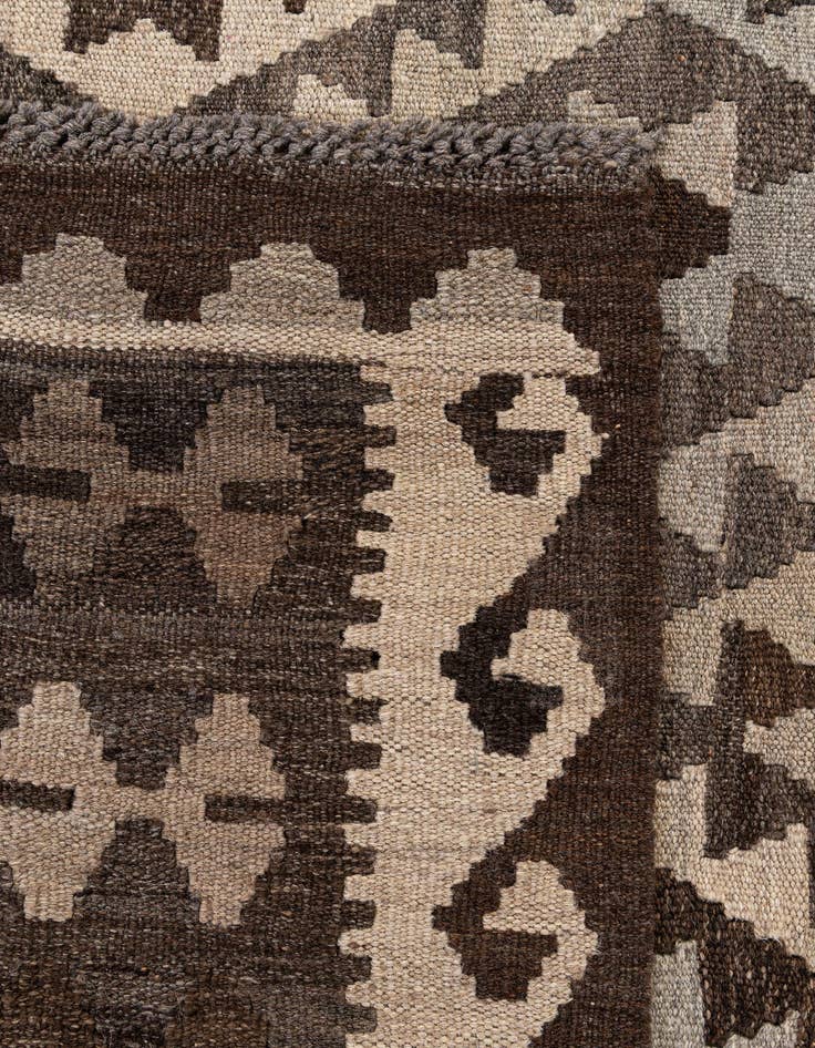 Detail image of 6' 10 x 9' 5  Hand Woven Kilim Maymana Wool Rug