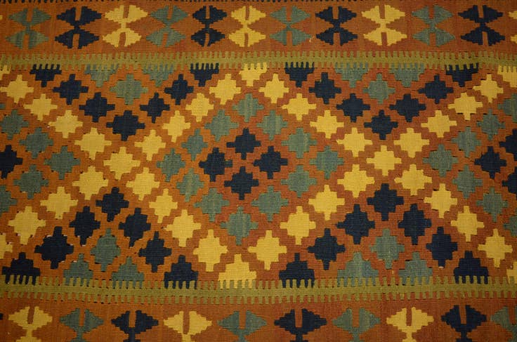 Detail image of 3' 3 x 6' 6 Hand Woven Kilim Maymana Wool Rug