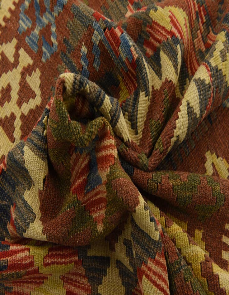 Detail image of 3' 5 x 6' Hand Woven Kilim Maymana Wool Rug