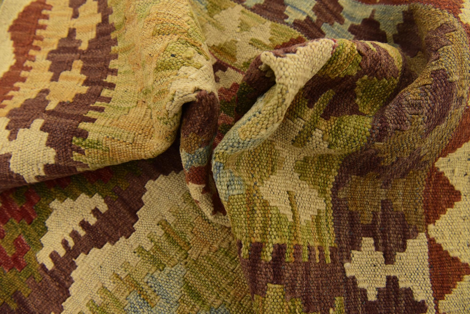 3' 4 x 6' 5 Hand Woven Kilim Maymana Wool Rug