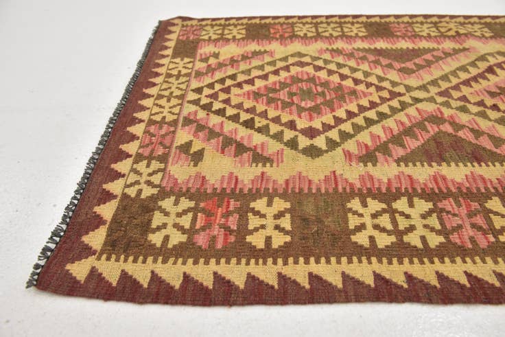 Detail image of 3' 3 x 4' 10 Hand Woven Kilim Maymana Wool Rug