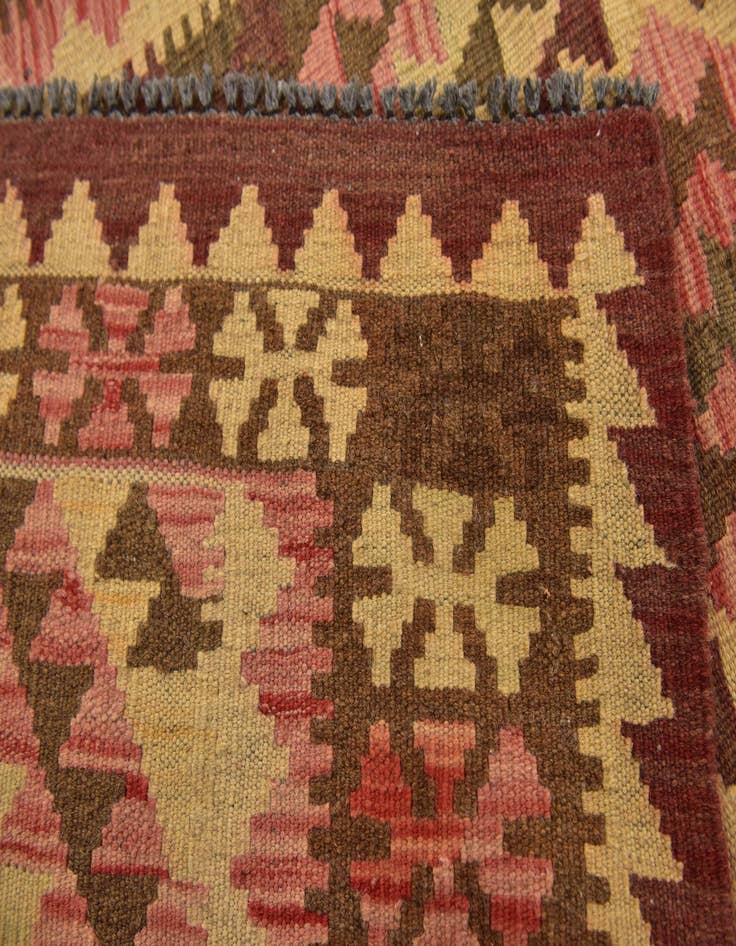 Detail image of 3' 3 x 4' 10  Hand Woven Kilim Maymana Wool Rug