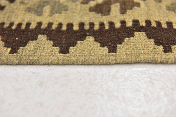 Detail image of 2' 9 x 4' Hand Woven Kilim Maymana Wool Rug