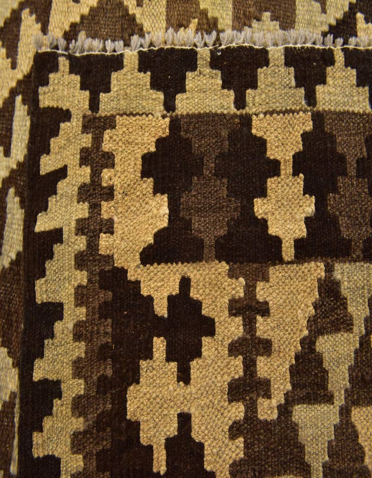 Detail image of 3' 4 x 4' 5  Hand Woven Kilim Maymana Wool Rug