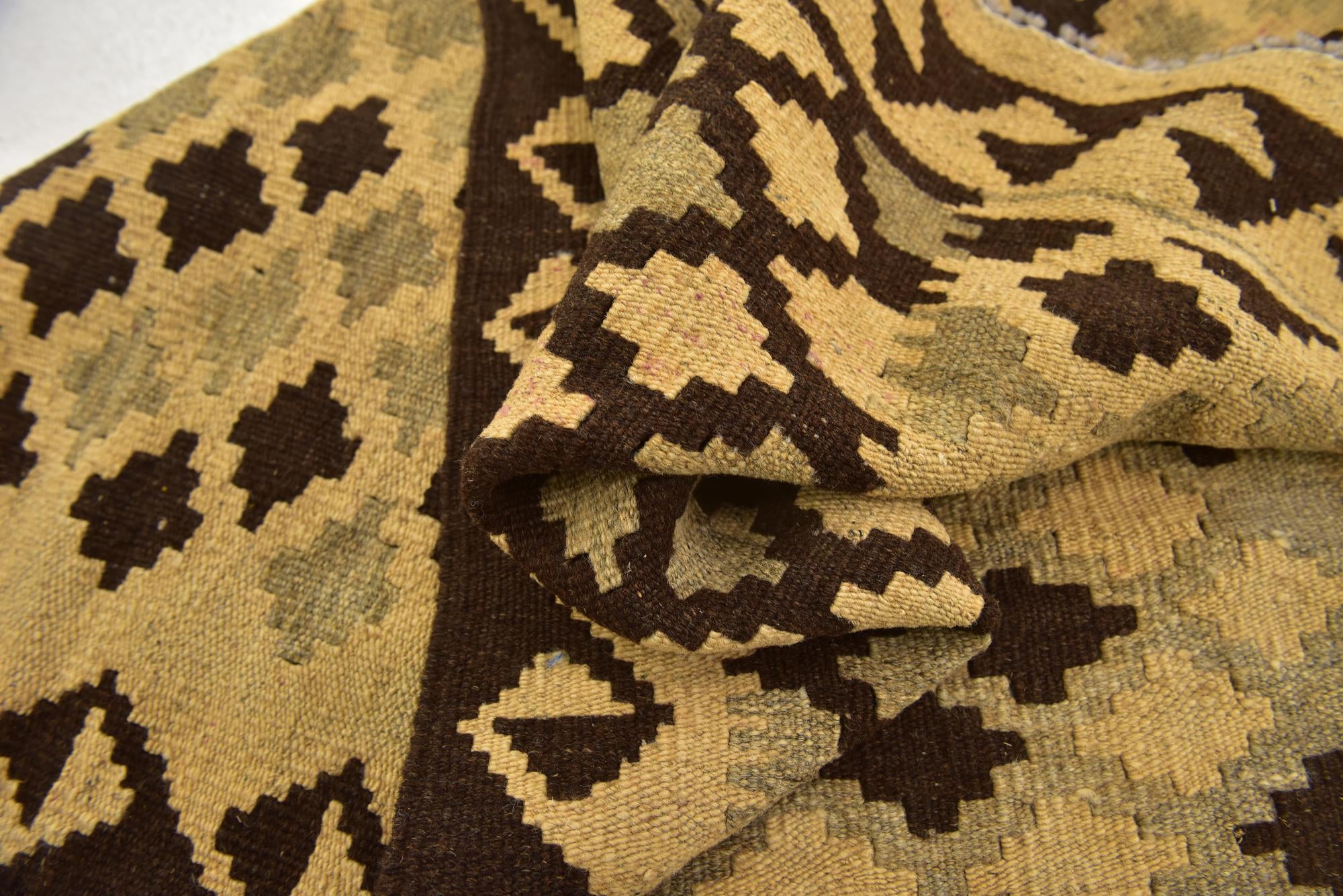 3' 2 x 4' 9 Hand Woven Kilim Maymana Wool Rug