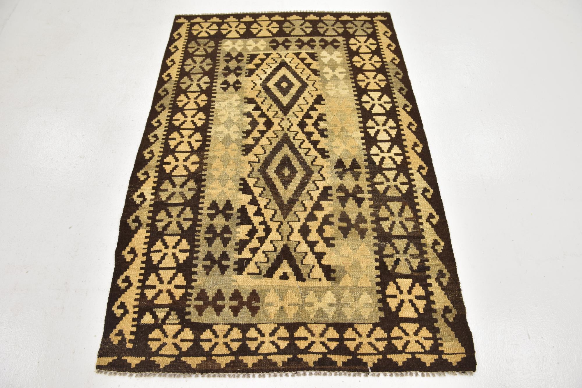 3' 4 x 5' Hand Woven Kilim Maymana Wool Rug