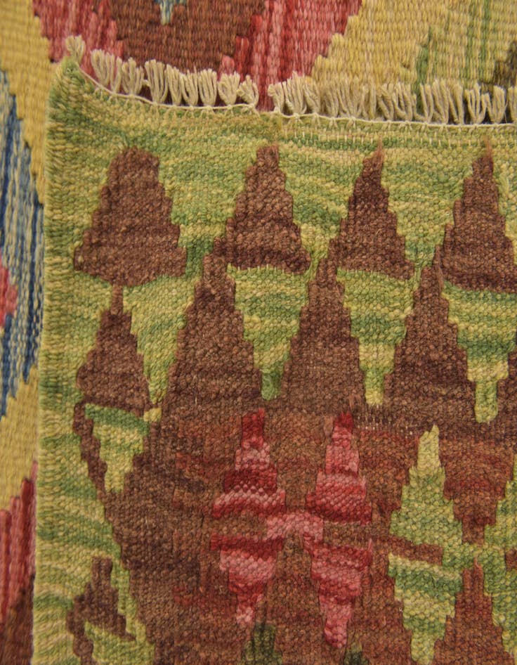 Detail image of 3' 3 x 4' 2  Hand Woven Kilim Maymana Wool Rug