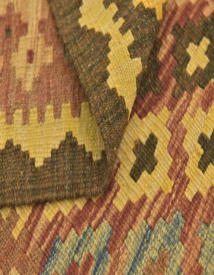 Detail image of 2' 9 x 4' 3 Hand Woven Kilim Maymana Wool Rug