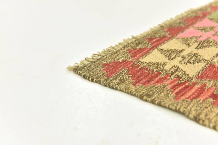 Detail image of 2' 8 x 4' 1 Hand Woven Kilim Maymana Wool Rug