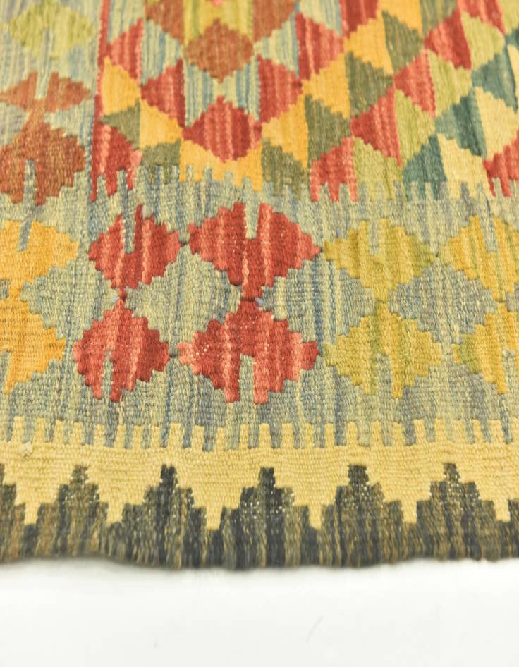 Detail image of 3' 1 x 6' 4  Hand Woven Kilim Maymana Wool Rug
