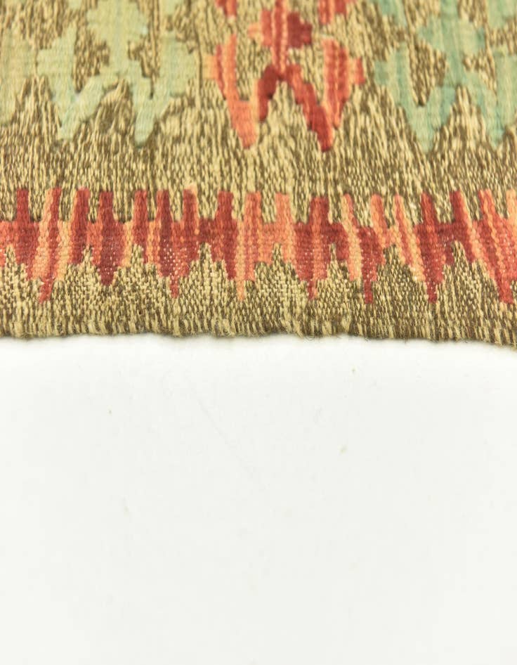 Detail image of 2' 8 x 4' 1 Hand Woven Kilim Maymana Wool Rug