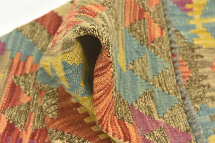 2' 9 x 4' Hand Woven Kilim Maymana Wool Rug