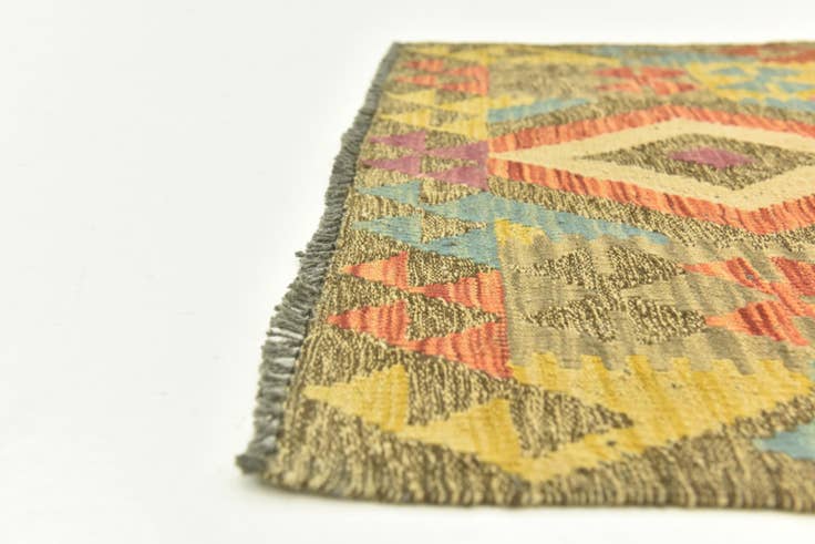 Detail image of 2' 9 x 4' Hand Woven Kilim Maymana Wool Rug