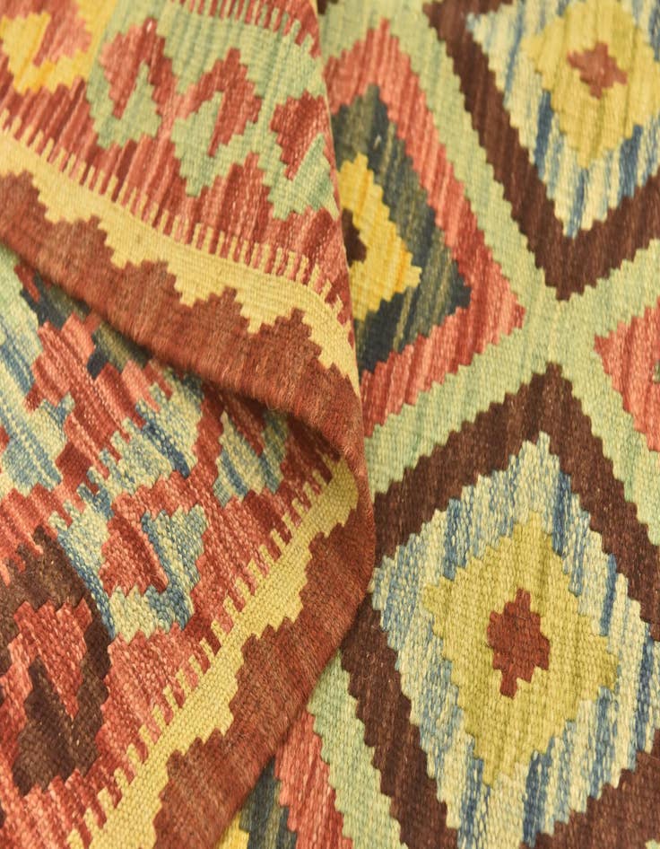 Detail image of 3' 4 x 5' 4  Hand Woven Kilim Maymana Wool Rug
