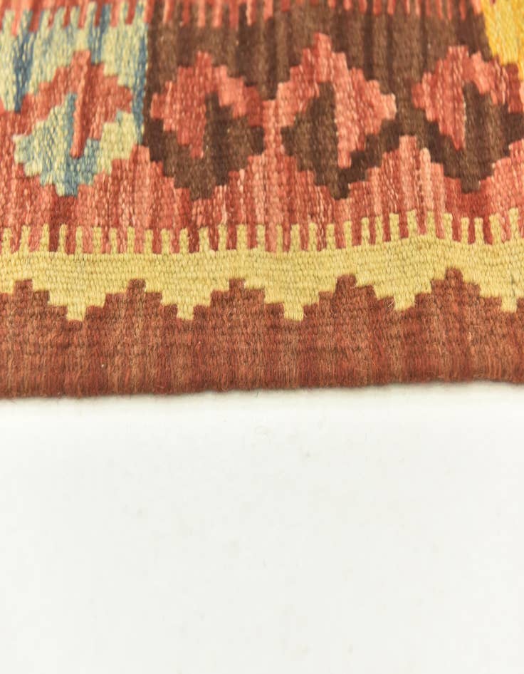 Detail image of 3' 4 x 5' 4  Hand Woven Kilim Maymana Wool Rug