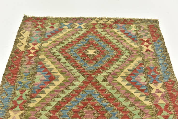 Detail image of 3' 4 x 6' 3 Hand Woven Kilim Maymana Wool Rug