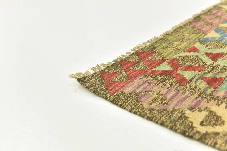 Detail image of 3' 4 x 6' 3 Hand Woven Kilim Maymana Wool Rug