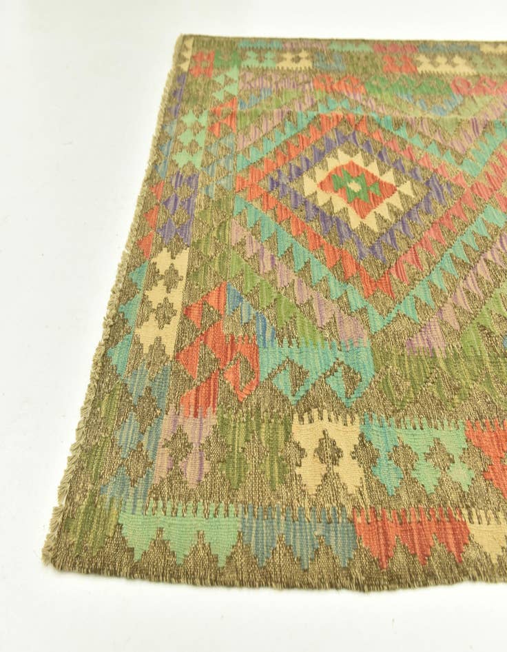 Detail image of 4' x 5' 7  Hand Woven Kilim Maymana Wool Rug
