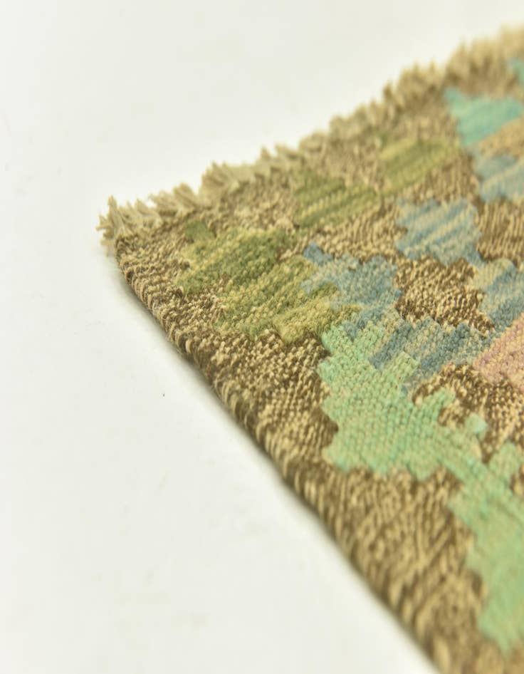 Detail image of 4' x 5' 7  Hand Woven Kilim Maymana Wool Rug