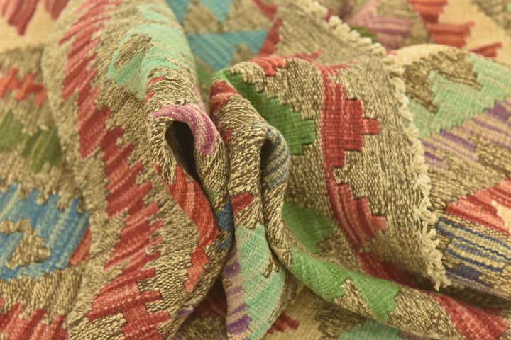 4' 2 x 5' 9 Hand Woven Kilim Maymana Wool Rug