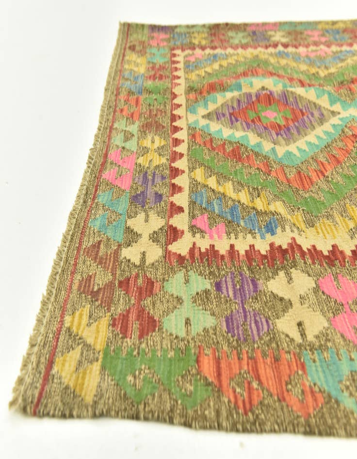 Detail image of 4' 1 x 5' 10  Hand Woven Kilim Maymana Wool Rug