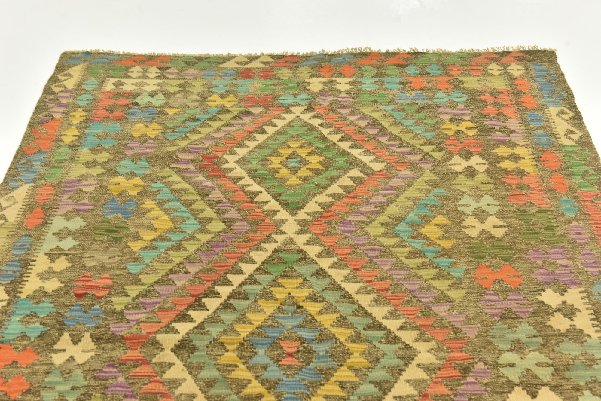 145cm x 195cm Tejido a mano Kilim Maymana Alfombra Lana