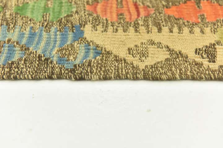 4' 10 x 6' 4 Hand Woven Kilim Maymana Wool Rug