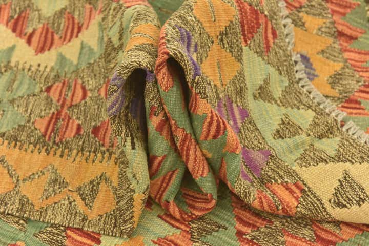 4' 10 x 6' 5 Hand Woven Kilim Maymana Wool Rug