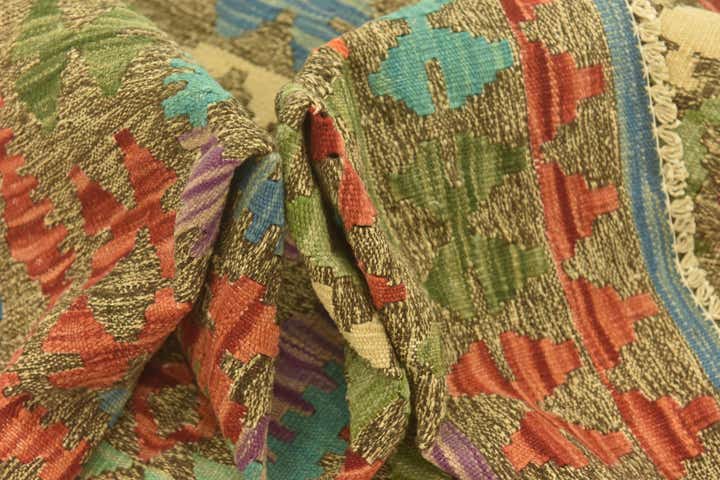 5' x 6' 6 Hand Woven Kilim Maymana Wool Rug