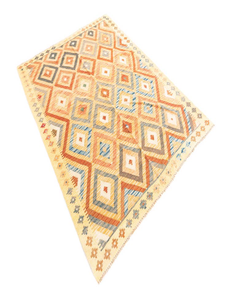 Detail image of 4' 9 x 6' 4 Hand Woven Kilim Maymana Wool Rug