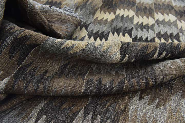 5' 8 x 8' 2 Hand Woven Kilim Modern Wool Rug