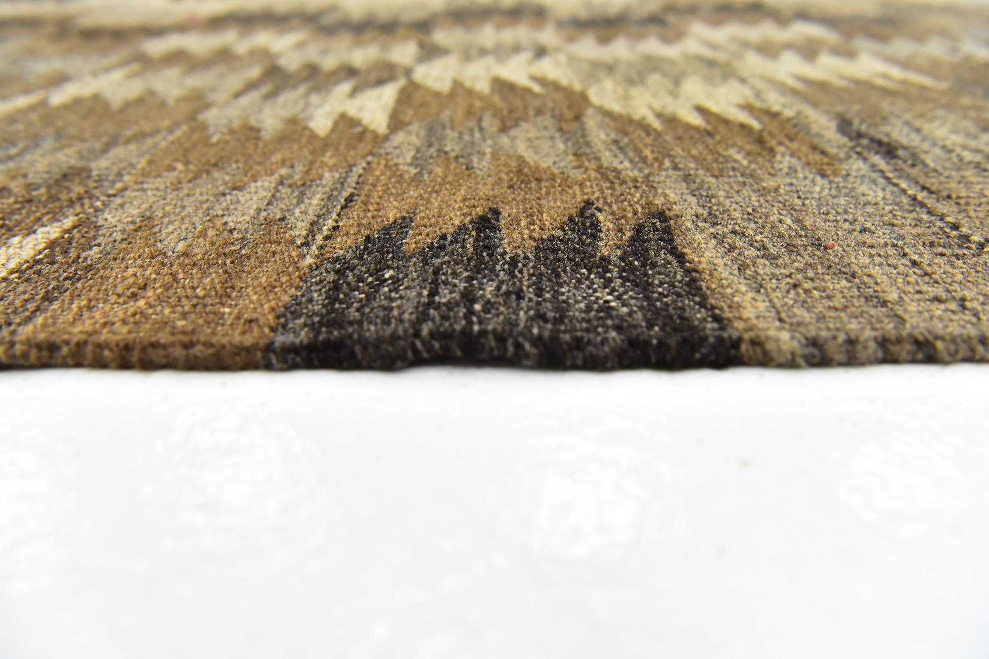 5' 8 x 8' 2 Hand Woven Kilim Modern Wool Rug