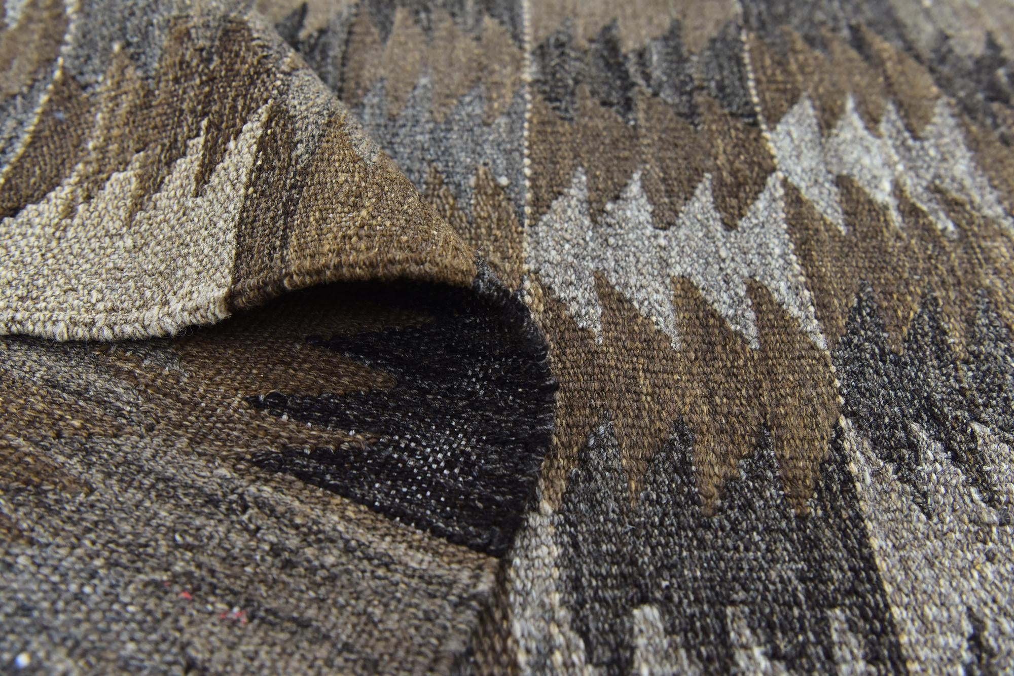 5' 8 x 8' 2 Hand Woven Kilim Modern Wool Rug