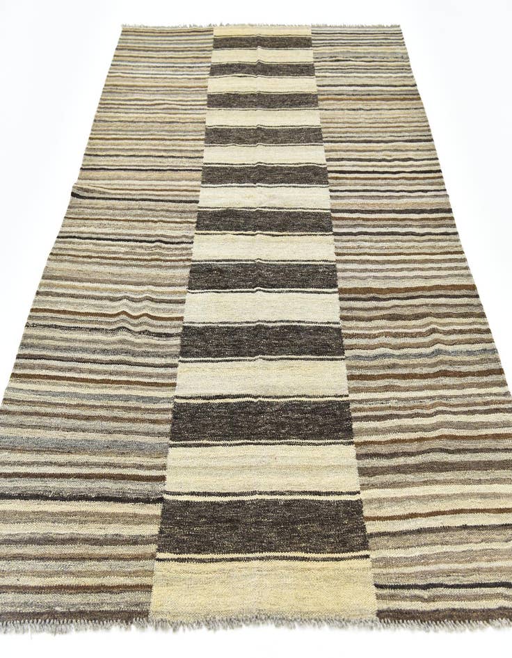 Detail image of 5' 5 x 7' 9  Hand Woven Kilim Modern Wool Rug