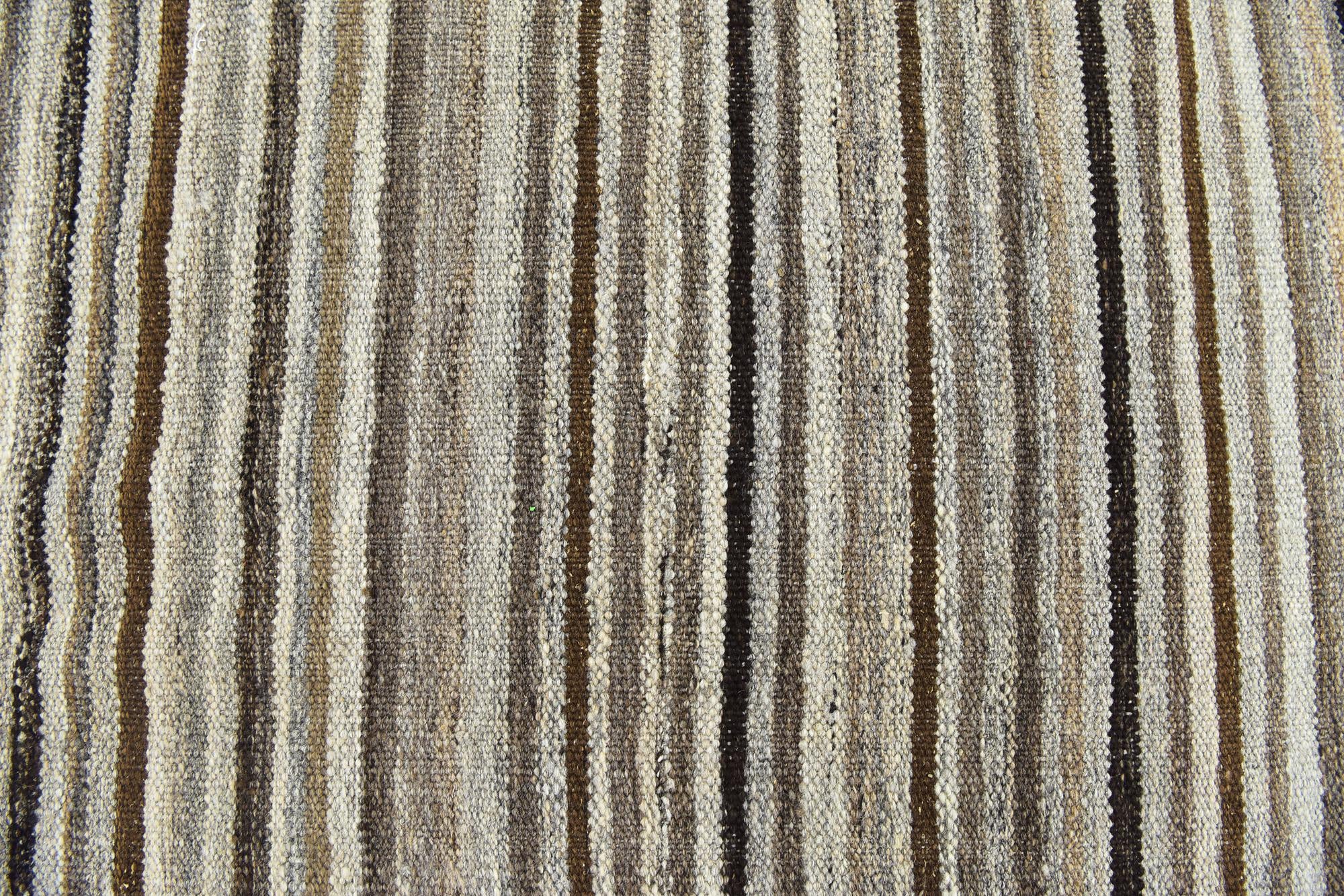 5' 5 x 7' 9 Hand Woven Kilim Modern Wool Rug