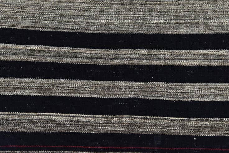 Detail image of 5' 10 x 7' 6 Hand Woven Kilim Modern Wool Rug