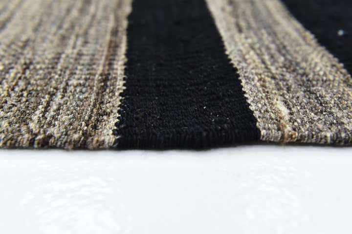 5' 10 x 7' 6 Hand Woven Kilim Modern Wool Rug