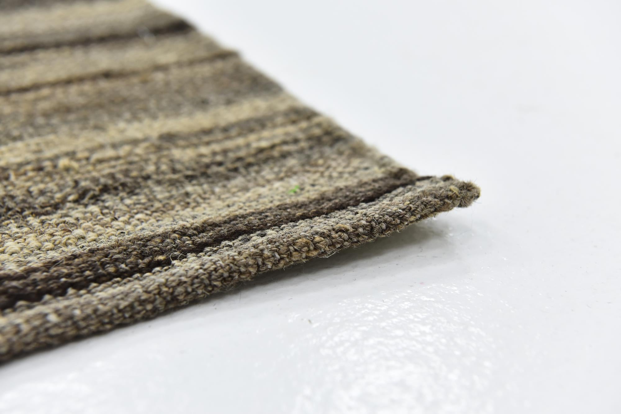 5' 6 x 8' Hand Woven Kilim Modern Wool Rug